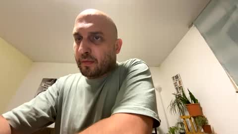 Snapshot of sta13 chatting on 07-08-26, 11:20 sta13 online show from 07-08-26, 11:20