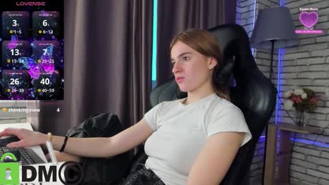 Snapshot of stacey_brown chatting on 02-03-26, 02:53 Stacey GMT5 Mo Tu We Th Fr Sa 3am -10am online show from 02-03-26, 02:53