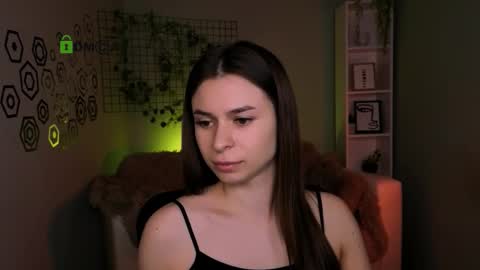 Snapshot of stacey_queen chatting on 12-17-25, 10:10 stacey_queen online show from 12-17-25, 10:10