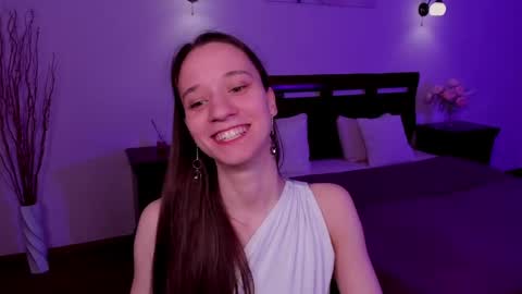 Snapshot of staceycutie chatting on 05-01-26, 05:39 StaceyCutie online show from 05-01-26, 05:39