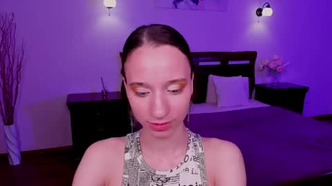 Snapshot of staceycutie chatting on 05-22-26, 06:46 StaceyCutie online show from 05-22-26, 06:46