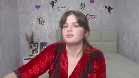 Stacey online show from 02-27-25, 03:37