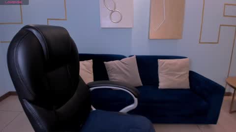 Stacy Woods online show from 12-14-24, 01:49