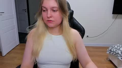 Stacy  online show from 03-11-25, 08:20