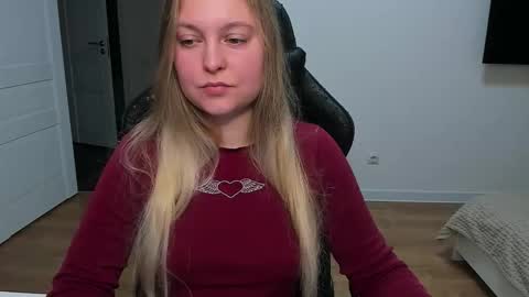 Stacy  online show from 10-15-25, 02:39