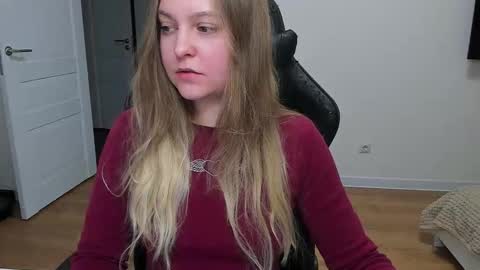 Snapshot of stacy_miraclee chatting on 02-09-26, 06:23 Stacy online show from 02-09-26, 06:23