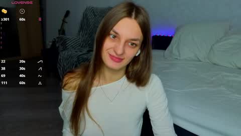 Sexy lips online show from 05-17-26, 11:34