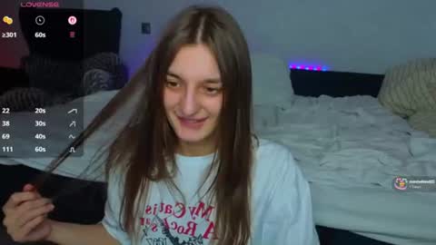 Sexy lips online show from 07-12-26, 03:14
