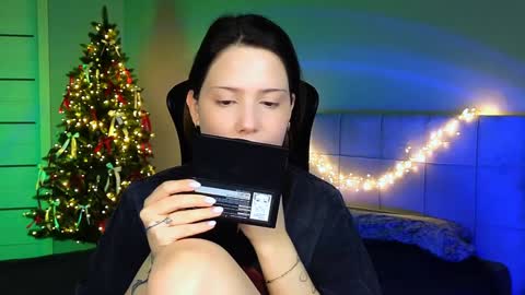 Snapshot of stacygonzales_ chatting on 01-07-25, 06:05 Bye bye dear See you on December 3st  online show from 01-07-25, 06:05