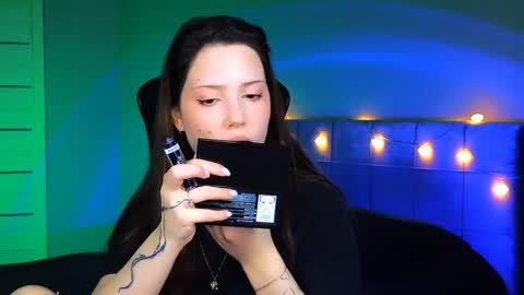 Snapshot of stacygonzales_ chatting on 02-01-25, 06:43 Bye bye dear See you on December 3st  online show from 02-01-25, 06:43