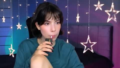 Snapshot of stacygonzales_ chatting on 10-28-25, 11:58 Bye bye dear See you on December 3st  online show from 10-28-25, 11:58