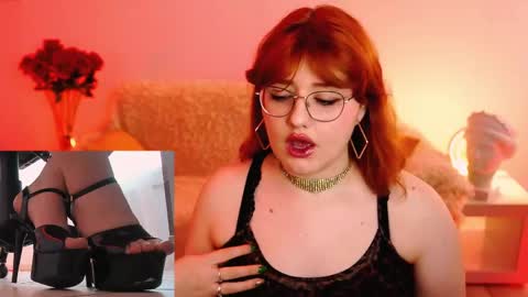 Snapshot of stacyjensen chatting on 05-06-26, 12:32 Stasey online show from 05-06-26, 12:32