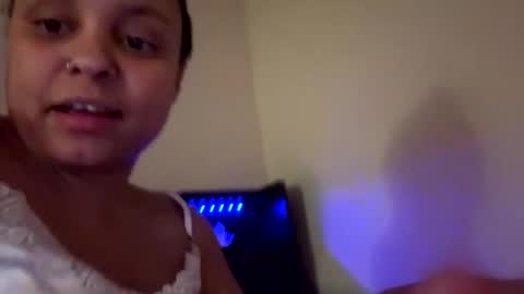 Snapshot of stacysquirtle chatting on 12-17-25, 06:08 stacysquirtle online show from 12-17-25, 06:08