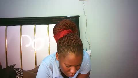 Stacysweet chocolate online show from 10-30-25, 03:02