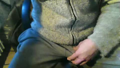 Snapshot of stalloneumbro chatting on 02-09-25, 03:23 CIPPALIPPA online show from 02-09-25, 03:23