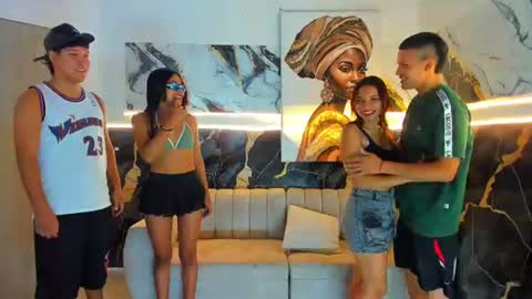 taylor  elena  stiven and tyler online show from 06-16-26, 10:01