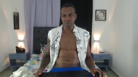 Snapshot of stanley_black chatting on 10-03-25, 03:09 Stanley Black online show from 10-03-25, 03:09