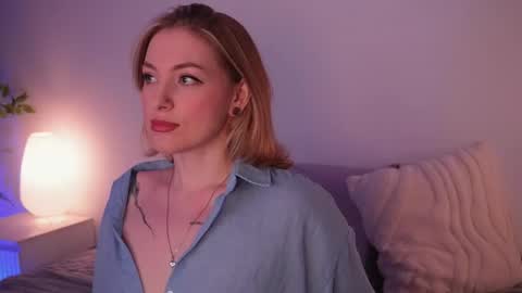 Snapshot of stanovaya300kg chatting on 02-08-26, 01:03 Kristina online show from 02-08-26, 01:03