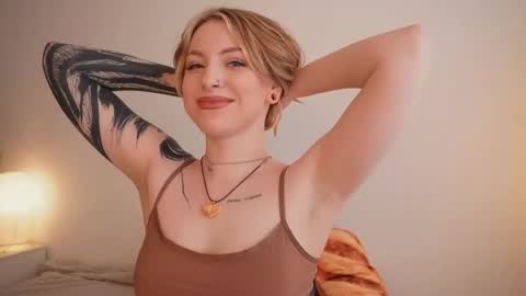 Kristina online show from 04-01-26, 01:41