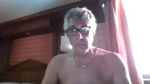 Snapshot of star0806666a chatting on 02-01-25, 07:05 star0806666a online show from 02-01-25, 07:05