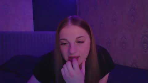 Snapshot of star_girlish chatting on 12-16-25, 11:10 star_girlish online show from 12-16-25, 11:10