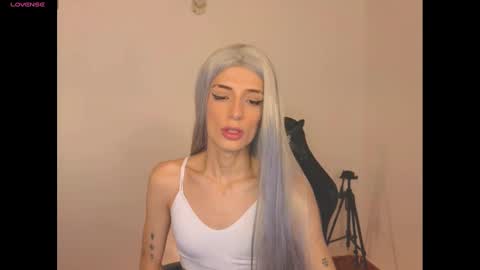 Snapshot of star_storm chatting on 01-04-25, 04:33 star_storm online show from 01-04-25, 04:33