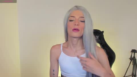 Snapshot of star_storm chatting on 01-07-25, 07:42 star_storm online show from 01-07-25, 07:42