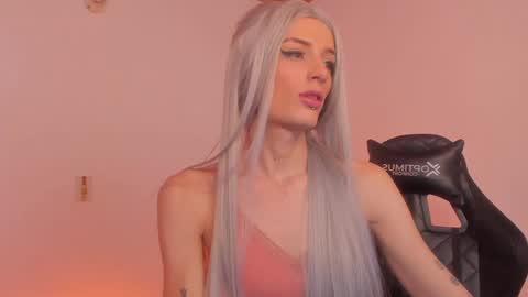 Snapshot of star_storm chatting on 01-13-25, 02:42 star_storm online show from 01-13-25, 02:42