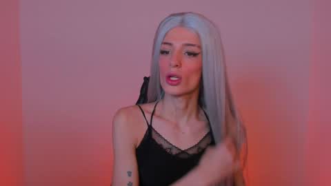 Snapshot of star_storm chatting on 01-14-25, 04:57 star_storm online show from 01-14-25, 04:57