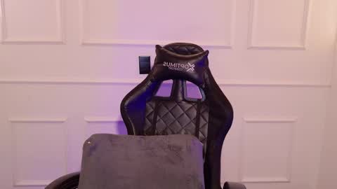 Snapshot of star_storm chatting on 03-09-25, 08:51 star_storm online show from 03-09-25, 08:51