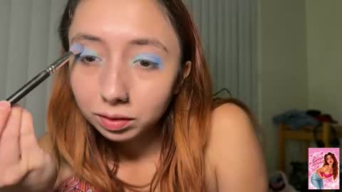 Snapshot of stara_dreams chatting on 06-01-26, 04:25 Stara Winters online show from 06-01-26, 04:25