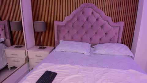 STAR online show from 11-23-25, 04:12