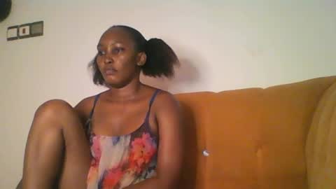 Snapshot of stargirl880271 chatting on 01-24-25, 03:43 isha online show from 01-24-25, 03:43