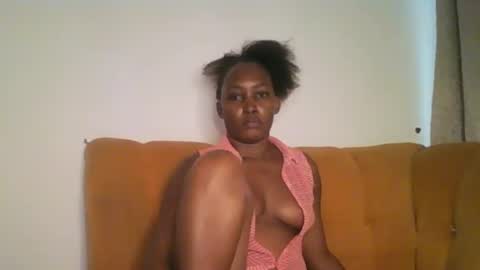 Snapshot of stargirl880271 chatting on 02-15-25, 04:03 isha online show from 02-15-25, 04:03