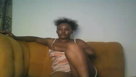 Snapshot of stargirl880271 chatting on 10-07-25, 07:11 isha online show from 10-07-25, 07:11