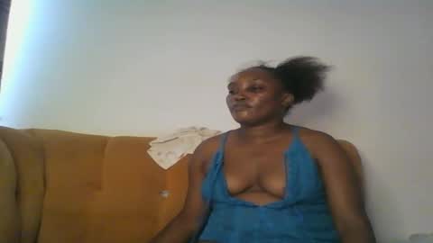 Snapshot of stargirl880271 chatting on 10-18-25, 09:54 isha online show from 10-18-25, 09:54