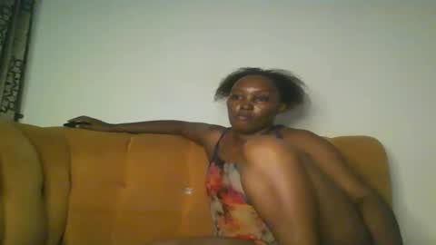 Snapshot of stargirl880271 chatting on 10-19-25, 03:23 isha online show from 10-19-25, 03:23