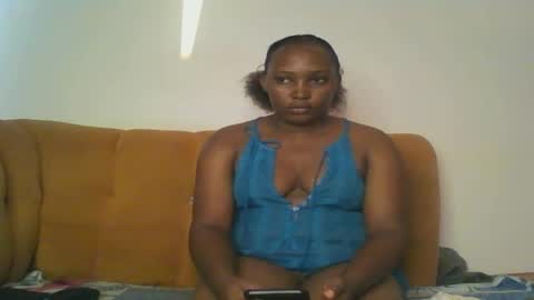 Snapshot of stargirl880271 chatting on 10-21-25, 03:18 isha online show from 10-21-25, 03:18