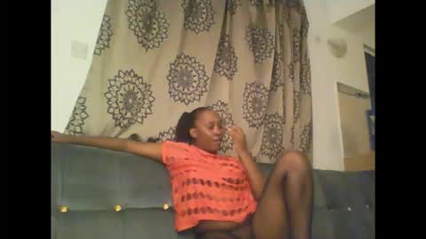 Snapshot of stargirl880271 chatting on 11-22-25, 02:54 isha online show from 11-22-25, 02:54