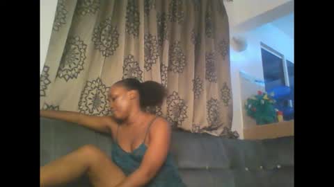 Snapshot of stargirl880271 chatting on 12-03-25, 02:19 isha online show from 12-03-25, 02:19