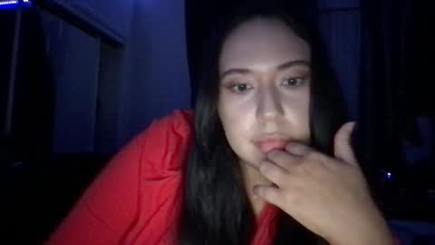 Snapshot of starlitdreams777 chatting on 03-07-25, 05:51 starlitdreams777 online show from 03-07-25, 05:51