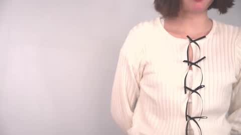 Snapshot of starlizzy chatting on 03-09-25, 04:00 Lizzy online show from 03-09-25, 04:00