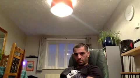 Starpizzle online show from 02-05-26, 05:17