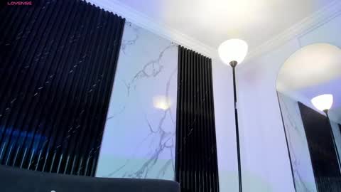      online show from 02-07-25, 04:16