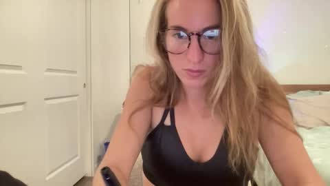 Stassiethatsororitygirl online show from 01-20-25, 11:43