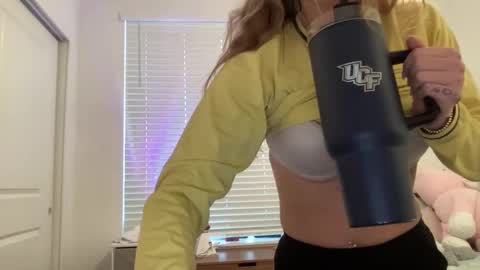 Stassiethatsororitygirl online show from 01-22-25, 09:43