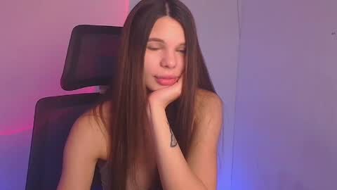 Snapshot of stasy_milk chatting on 01-04-25, 10:05 Stasy online show from 01-04-25, 10:05