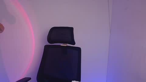 Snapshot of stasy_milk chatting on 01-05-25, 09:37 Stasy online show from 01-05-25, 09:37