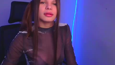 Snapshot of stasy_milk chatting on 01-23-25, 10:01 Stasy online show from 01-23-25, 10:01