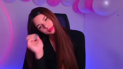 Snapshot of stasy_milk chatting on 02-12-25, 07:02 Stasy online show from 02-12-25, 07:02